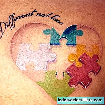 15 idei de tatuaje pentru părinții copiilor cu autism
