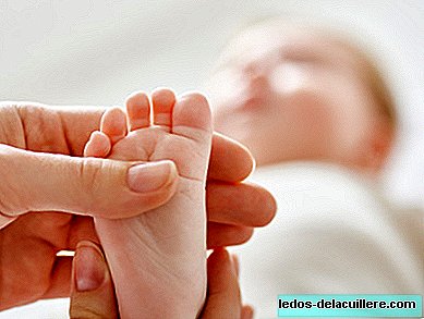 How to stimulate baby's feet: plantar arch development