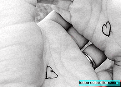 Der Umarmungsknopf: der Trick einer Mutter, um ihrem Kind zu helfen, mit Trennungsangst fertig zu werden