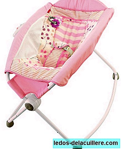 United States warns of the proper use of a Fisher-Price rocking hammock after the death of ten babies