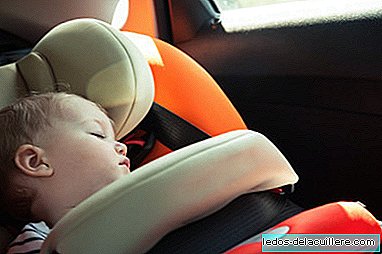 Utrolig: igjen en baby innelåst alene i bilen ... og ikke for en glemsomhet!