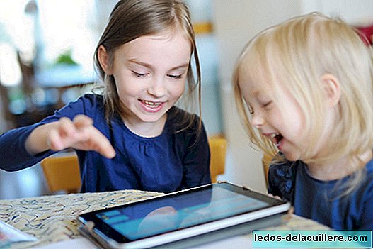 The American Academy of Pediatrics publishes new recommendations for the use of tablets, mobiles and TV by children