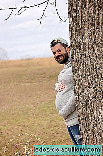 Det sjove billede af barsel, hvor det er han, der ser ud til at være gravid!