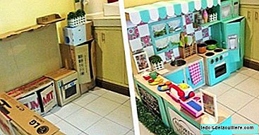The impressive children's kitchen that a mother made with cardboard boxes