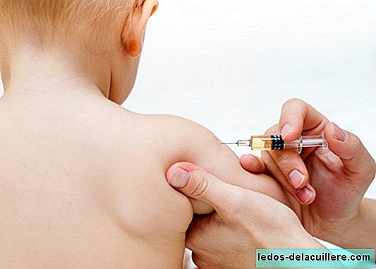 The new meningitis vaccine 'Nimenrix' arrives at pharmacies