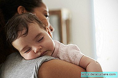Keluarga orang tua tunggal pulih dua minggu dari cuti ekstra jika terjadi kelahiran anak cacat atau banyak kelahiran