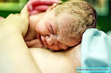 He was told that he had had a miscarriage and seven months later he gave birth to an unexpected baby in a veiled delivery
