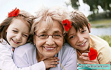Grootouders die voor hun kleinkinderen zorgen, leven langer