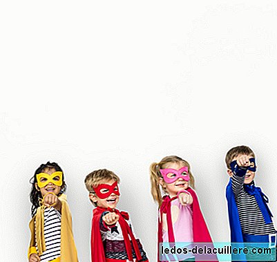 Children who disguise themselves as superheroes while performing a task, concentrate more and work better, according to a study