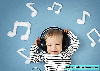 संगीत और बच्चे: लगभग सब कुछ के लिए एक चिकित्सा