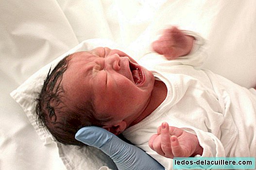 En måned gammel baby dør af kikhoste, selvom hendes mor blev vaccineret under graviditeten