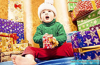 Neuf conseils pour ouvrir les cadeaux de Reyes sans risque et rien ne gâche une journée familiale magique
