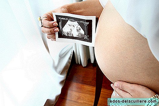 لماذا لا يحكم أطباء أمراض النساء على تخدير النساء بالأوكسيتوسين بحيث تنتهي الولادات في العملية القيصرية؟