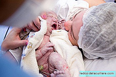 Beautiful and emotional images that show the beauty of pure birth