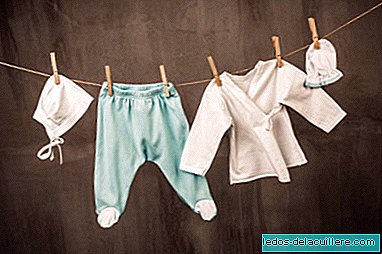 Preparing the baby basket: essential basics