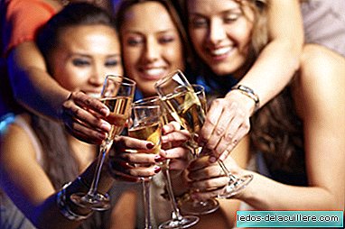 They recommend not to drink alcohol to all women of childbearing age who do not use contraceptives