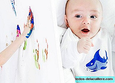 Oblečení, které mění barvu, když má dítě horečku