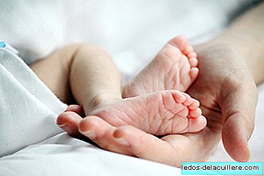 The first baby is successfully treated with the "bubble child syndrome" diagnosed in Spain thanks to the heel test