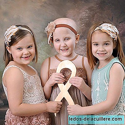 Drie meisjes die kanker hebben overleefd, maken drie jaar later een virale foto