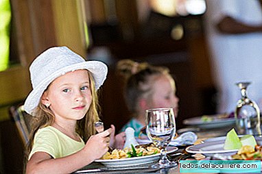 A child allergic to milk undergoes a reaction when eating a dessert in a restaurant that, according to the letter, was suitable for him
