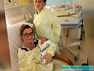 Um garoto de dez anos ajuda sua mãe em um parto de emergência e salva a vida de seu irmão