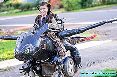 En far til tre barn med spinal muskelatrofi skaper fantastiske kostymer for barn i rullestoler