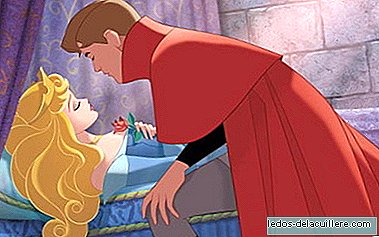 A mother proposes to eliminate the story of "Sleeping Beauty" by considering that it includes an inappropriate sexual message for children