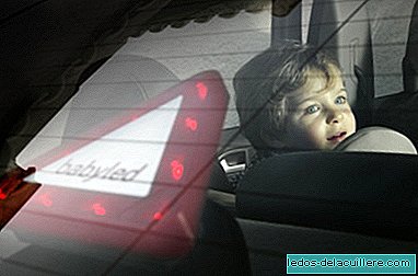 BabyLed, a luminous device that indicates to others when you take your baby in the car