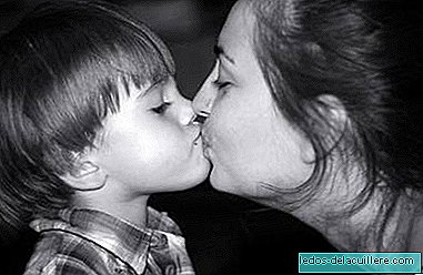 Ciuman di mulut untuk anak-anak, ya atau tidak?