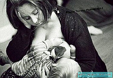 Allattamento al seno nella vita reale, fotografie di madri che allattano al seno "naturale"