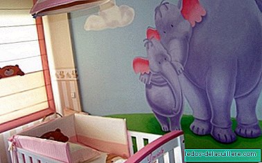How to decorate the floor and walls of the baby's room