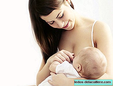 How to avoid back pain when you are breastfeeding