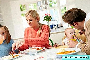 How do family interactions influence children at mealtime?