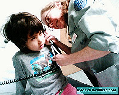 How does the crisis affect children's medical care ?: the opinion of pediatricians