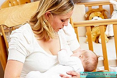 Kuinka tietää, kun vauva on nälkäinen ?: Jos hän itkee, olet myöhässä