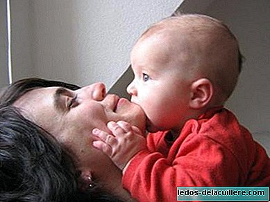 De plus en plus de bébés naissent de mères célibataires