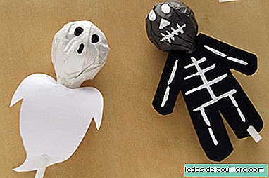 Candies "dresses" for Halloween with which to surprise the guests