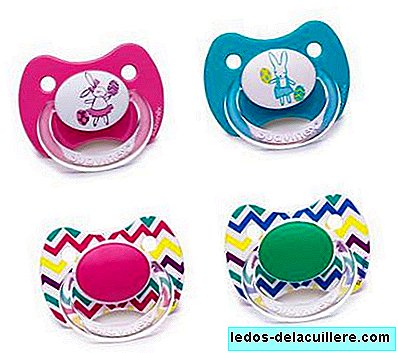 Pacifiers for Easter from Suavinex