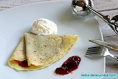 Crepes with cream and jam for snack