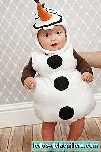 Costume Olaf: faites de votre petit le bonhomme de neige le plus sympathique