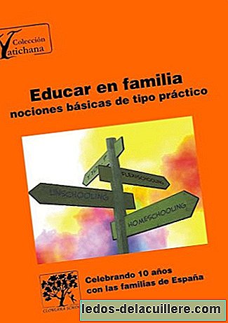 "Educar en familia" by Carmen Ibarlucea, a book about homeschooling