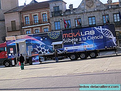 Den videnskabelige lastbil 'Movilab' bringer videnskab og innovation til børn og over 15 spanske byer
