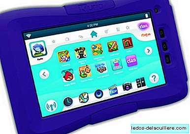Der Clan präsentiert sein Tablet, damit Kinder sicher auf die Inhalte von TVE zugreifen können