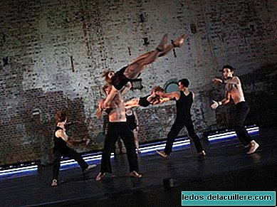 The Circa show at the Circo Price Theater in Madrid from April 11 to May 5 (2013)
