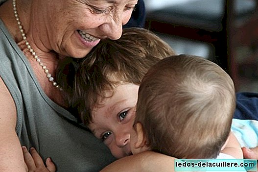 Die spanische Regierung schlägt vor, die Renten für Mütter zu erhöhen: Glauben wir das oder nehmen wir die Kristallkugel heraus?