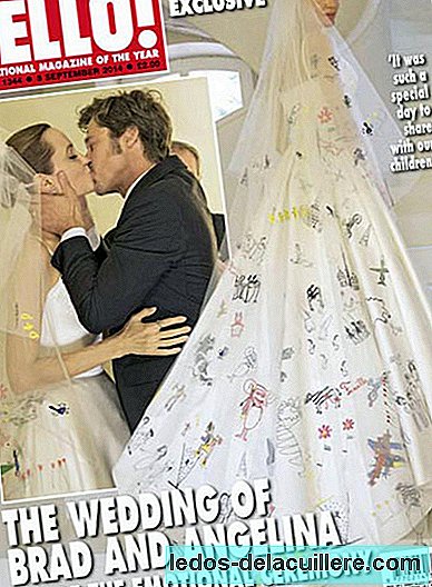 Svatební šaty Angeliny Jolie s kresbami svých dětí, líbí se vám?
