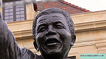 Mandela è morto ma tra noi rimane il suo spirito di lotta e la sua dedizione all'infanzia