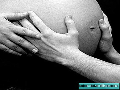 Vatsassa puhuminen raskauden aikana on hyvä (vaikka vauva ei kuullut sitä)