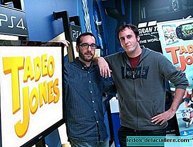 Jordi Torras e Enrique Gato apresentam o videogame Tadeo Jones para o PSVita