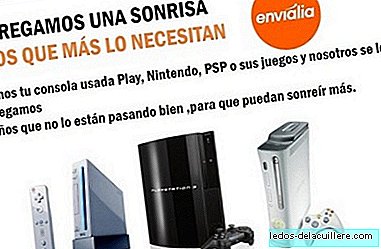 Juegaterapia and Envialia encourage us to donate the game console to make a child with cancer smile